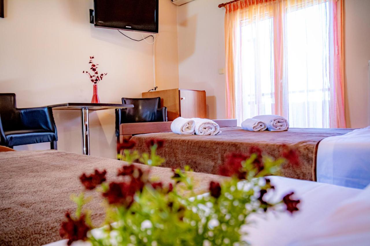 Imperial Home Tsironis Ioannina Exterior foto