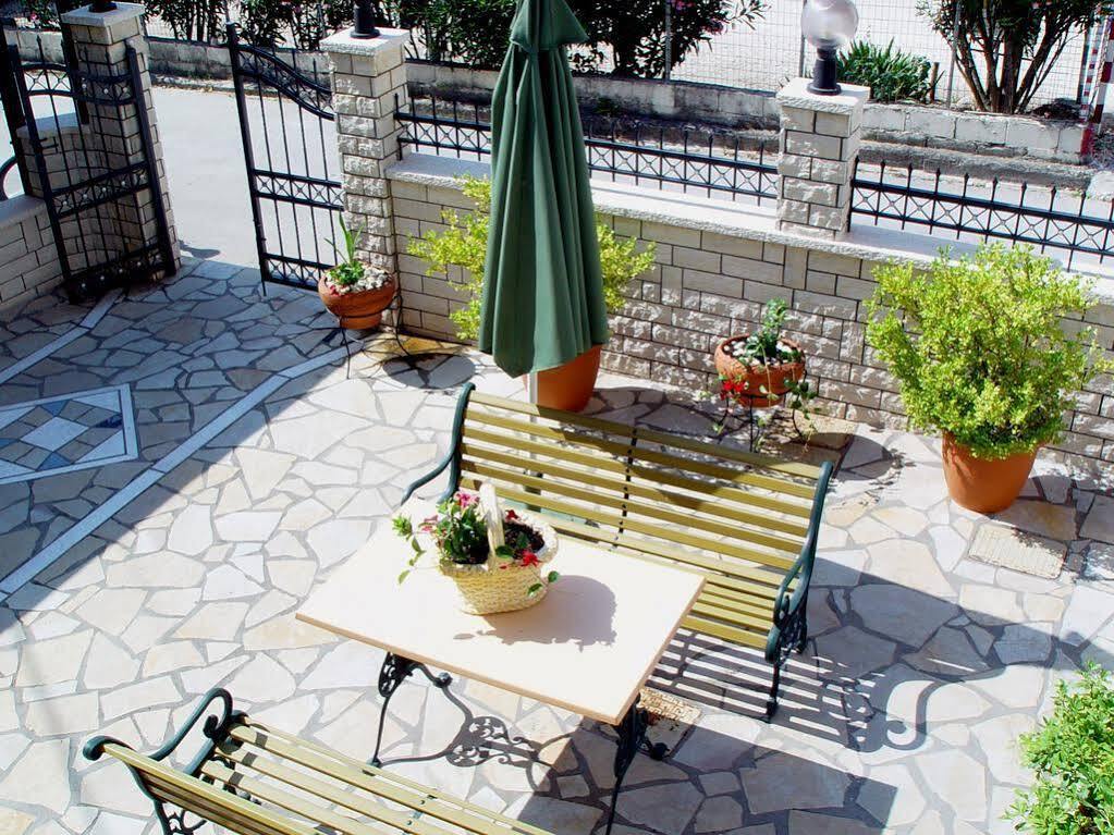 Imperial Home Tsironis Ioannina Exterior foto